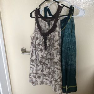 Women’s tank top bundle